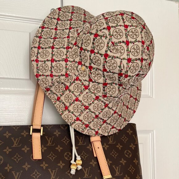 TORY BURCH Bucket/Mushroom Hat (NWOT) - Picture 1 of 10